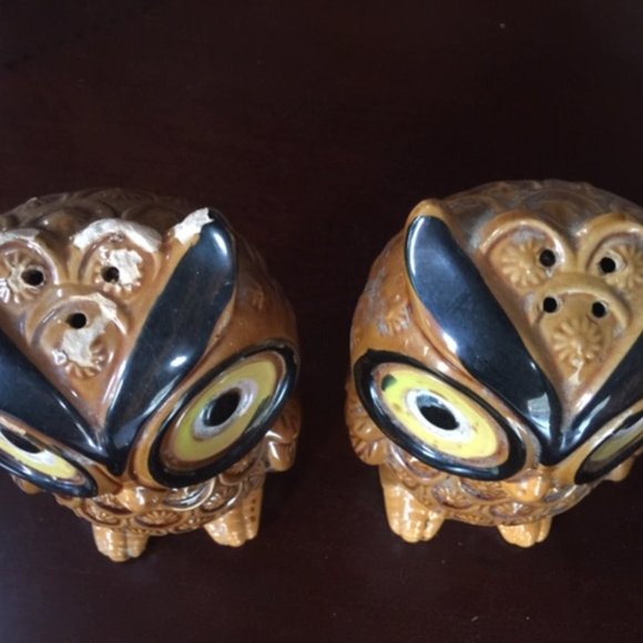 Vintage 70's Japan Ceramic Owl S&P Shakers Large - Picture 3 of 4